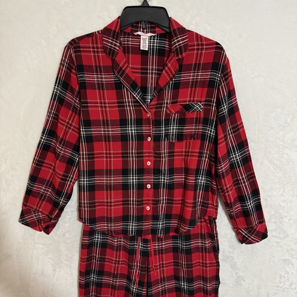 Victoria's Secret Flannel Pajama Set Size XS Red Gold Long Sleeve Pants Pockets - Picture 3 of 16